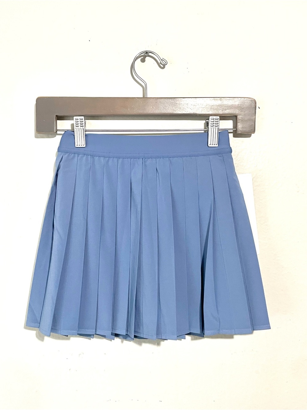 lululemon athletica Pleated Mini Skirt in Dusty Blue - Picture 9 of 9